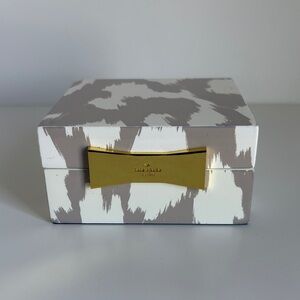 kate spade Small Decorative/Jewelry Box with Gold Bow